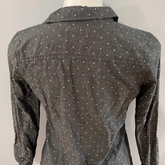 Old Navy Button Down Shirt Gray Polka Dot - Picture 6 of 9